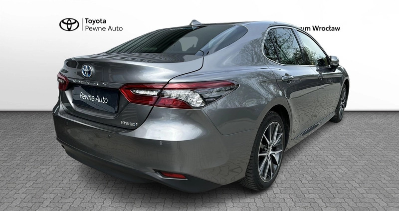 Toyota Camry cena 166900 przebieg: 10051, rok produkcji 2022 z Józefów małe 232